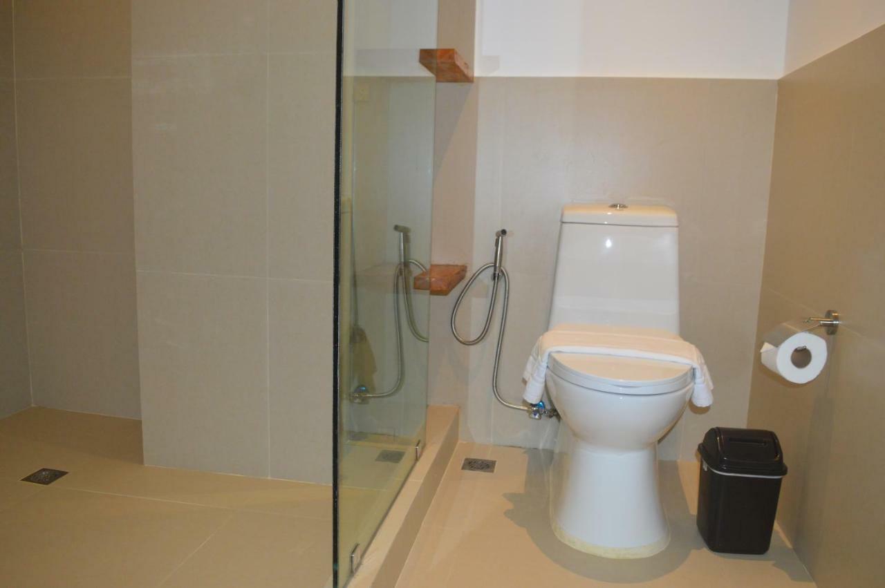 Oyo 609 G Executive Hotel And Spa Boracay Manoc-Manoc Bagian luar foto