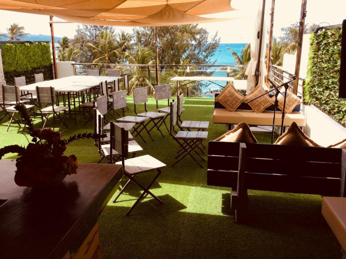 Oyo 609 G Executive Hotel And Spa Boracay Manoc-Manoc Bagian luar foto