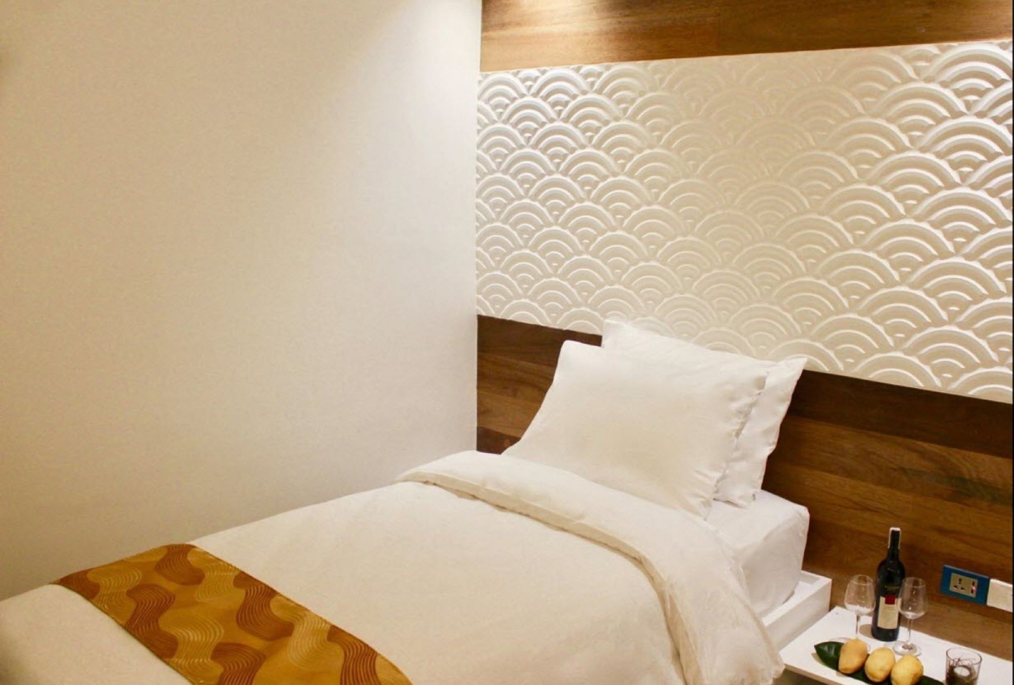 Oyo 609 G Executive Hotel And Spa Boracay Manoc-Manoc Bagian luar foto
