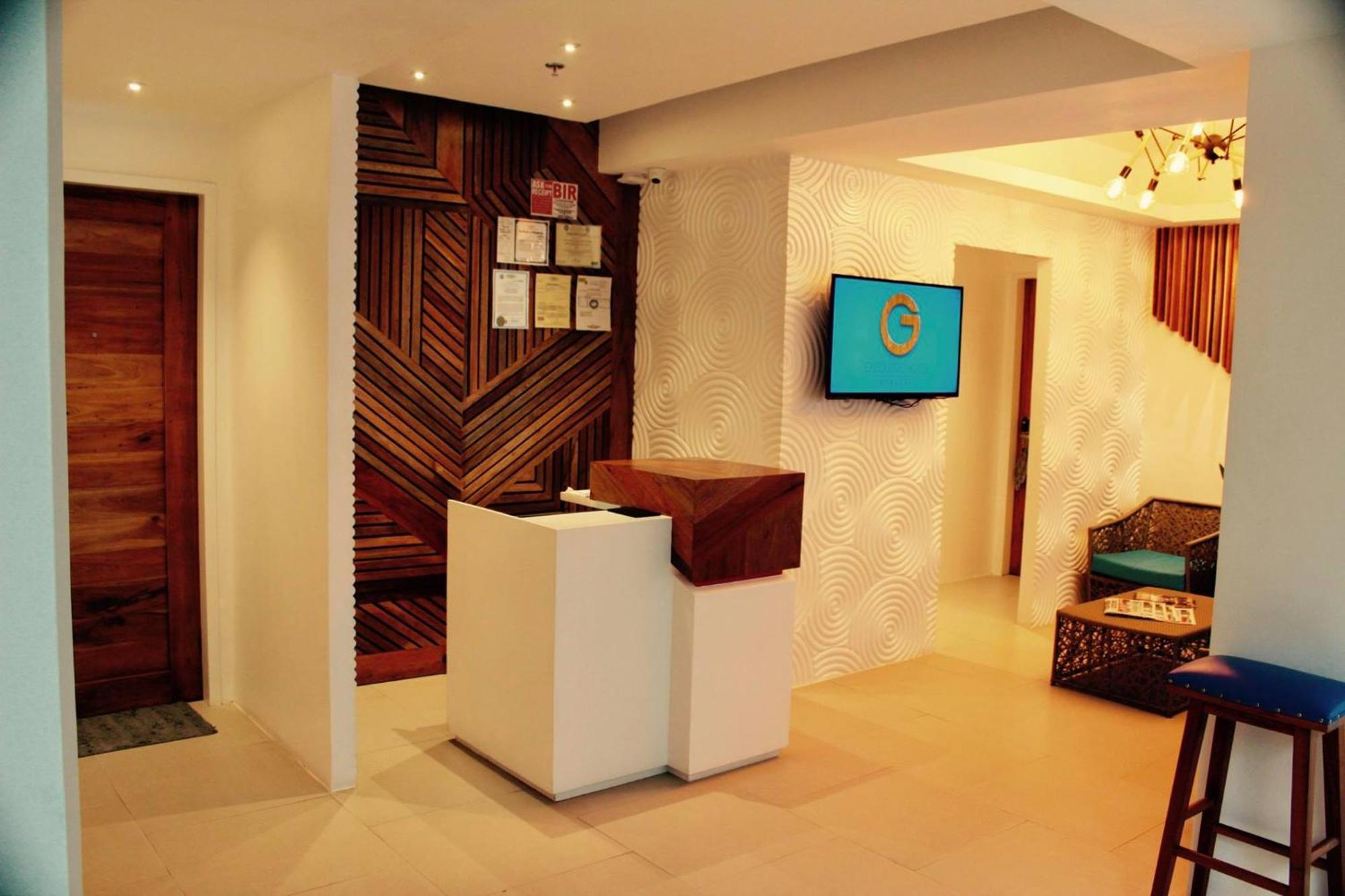 Oyo 609 G Executive Hotel And Spa Boracay Manoc-Manoc Bagian luar foto