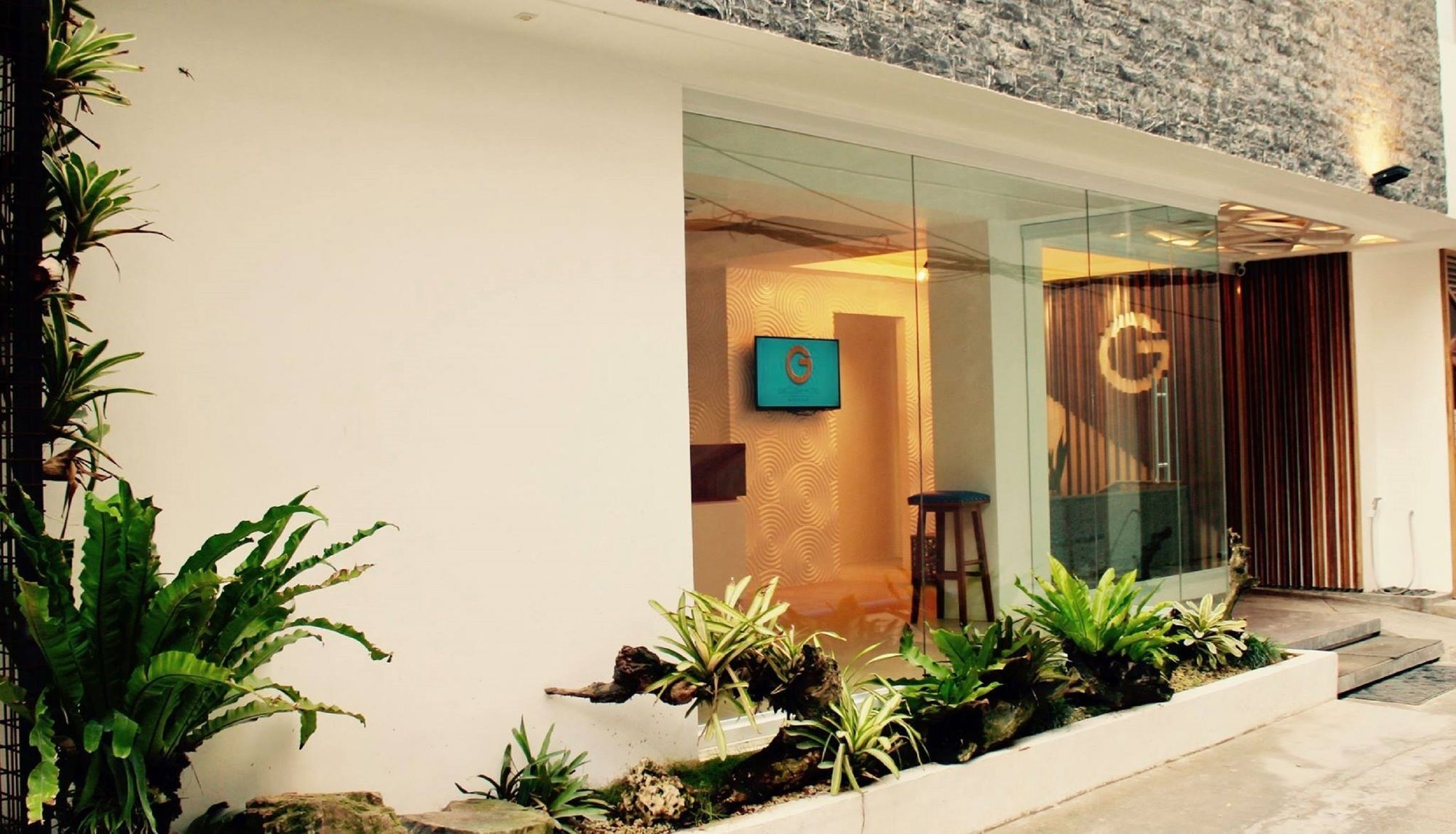 Oyo 609 G Executive Hotel And Spa Boracay Manoc-Manoc Bagian luar foto